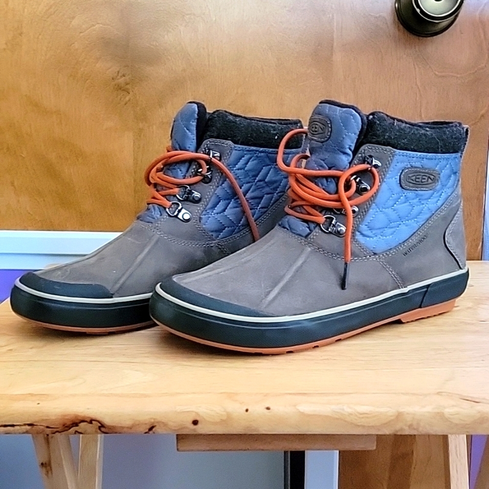 Women's Keen Boots US 9M Brown Blue
